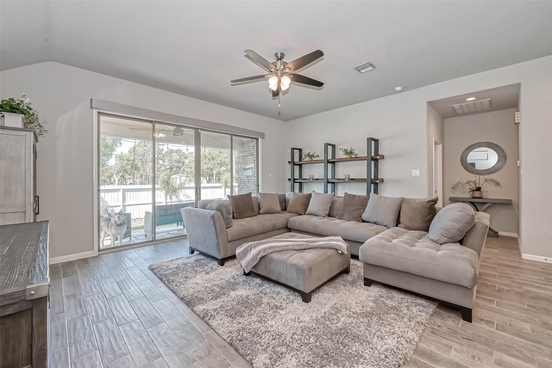 5826 Euclid Loop Rosenberg, TX 77469 - Photo 10 of 48