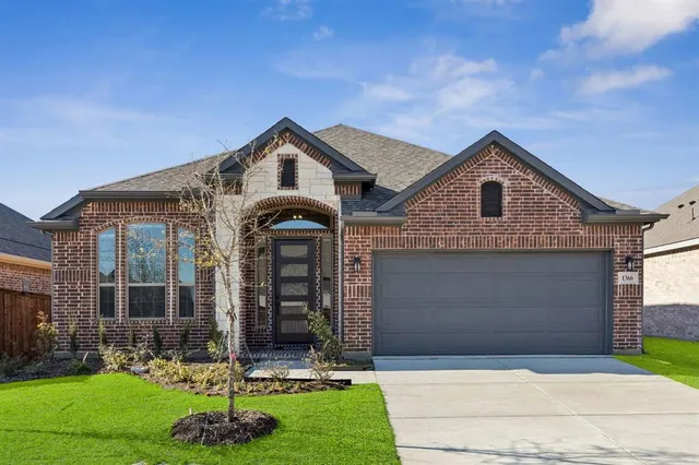 $399,997 | 1366 Chisos Way, Forney, TX 75126