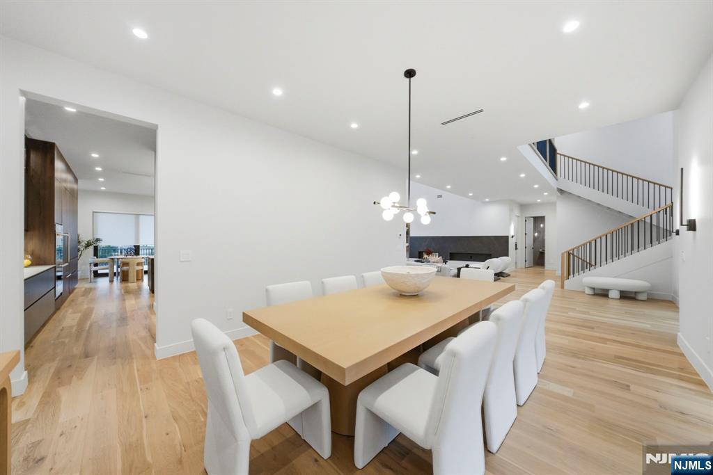 577 Floyd Street Englewood Cliffs, NJ 07632 - Photo 15 of 50