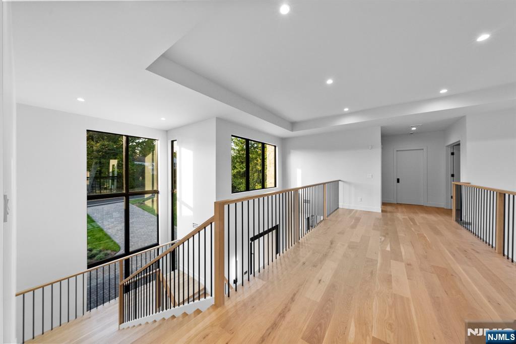 577 Floyd Street Englewood Cliffs, NJ 07632 - Photo 21 of 50