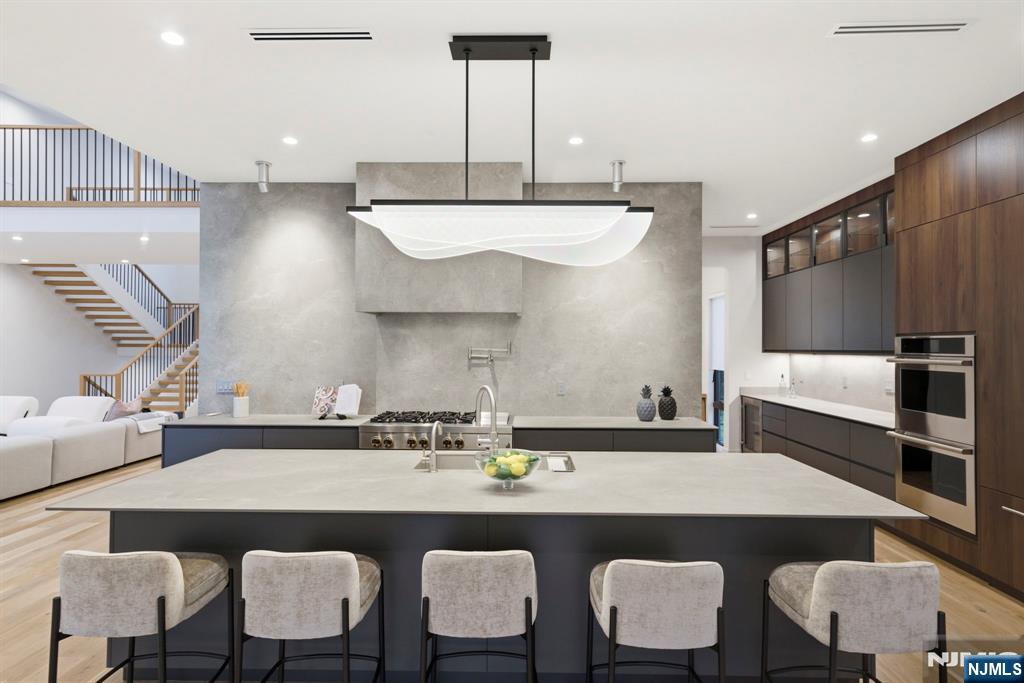 577 Floyd Street Englewood Cliffs, NJ 07632 - Photo 22 of 50