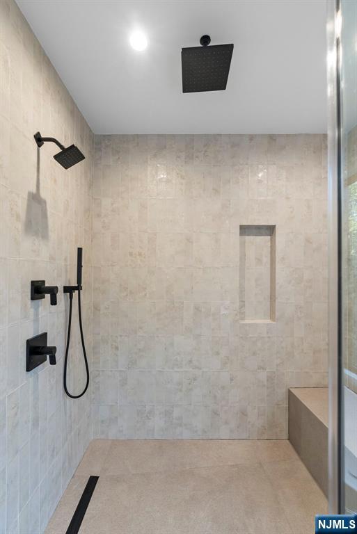 577 Floyd Street Englewood Cliffs, NJ 07632 - Photo 33 of 50