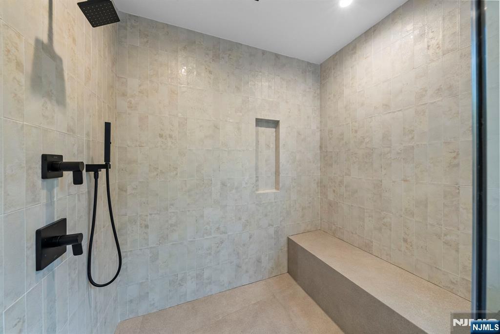 577 Floyd Street Englewood Cliffs, NJ 07632 - Photo 36 of 50