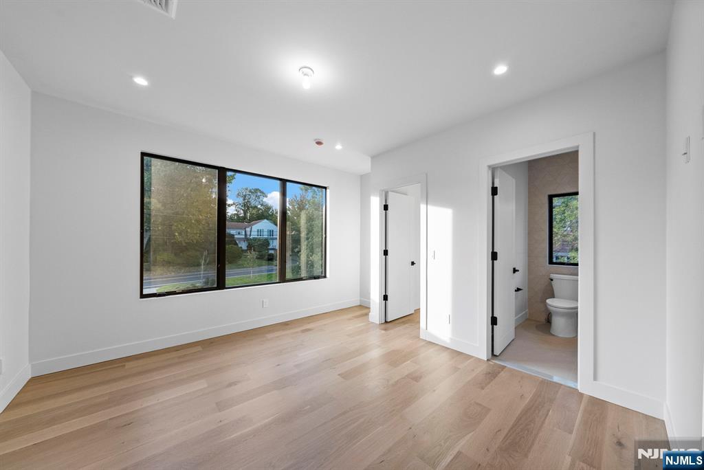 577 Floyd Street Englewood Cliffs, NJ 07632 - Photo 39 of 50