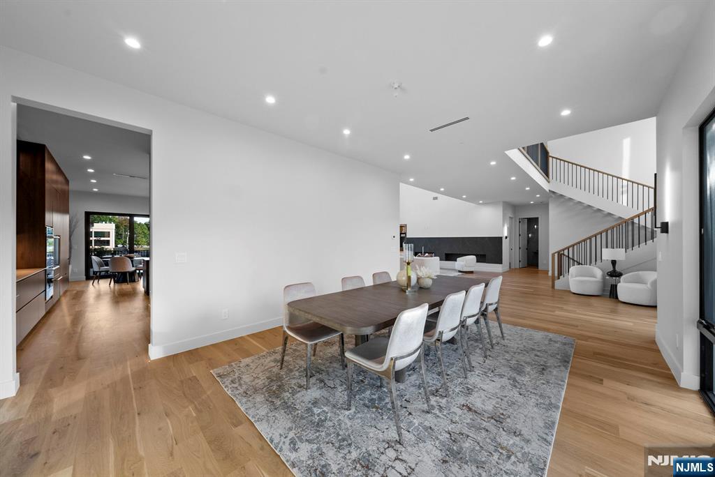 577 Floyd Street Englewood Cliffs, NJ 07632 - Photo 5 of 50