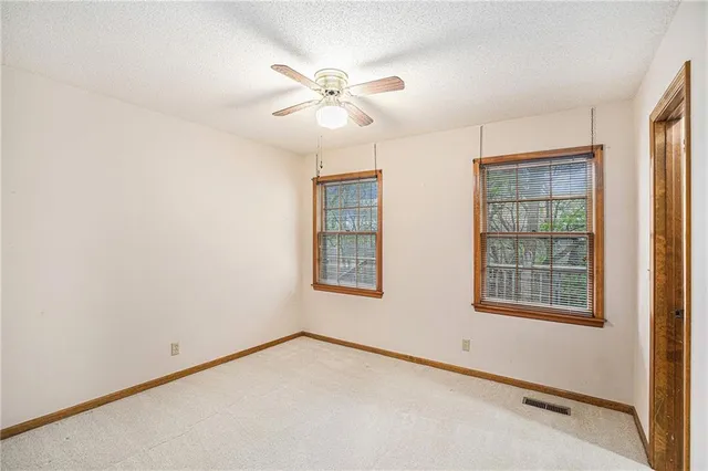 $429,000 | 3212 North 110th Street, Kansas City, KS 66109