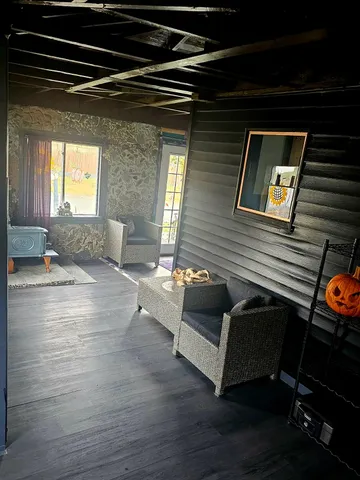 $179,900 | 10 Spruce Street, East Millinocket, ME 04430