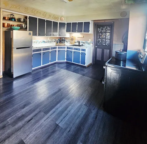 $179,900 | 10 Spruce Street, East Millinocket, ME 04430