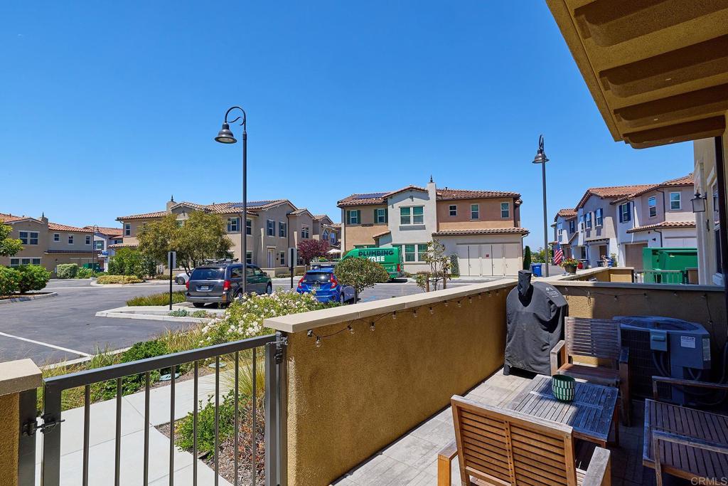 1065 Delpy View Vista, CA 92084 - Photo 20 of 49