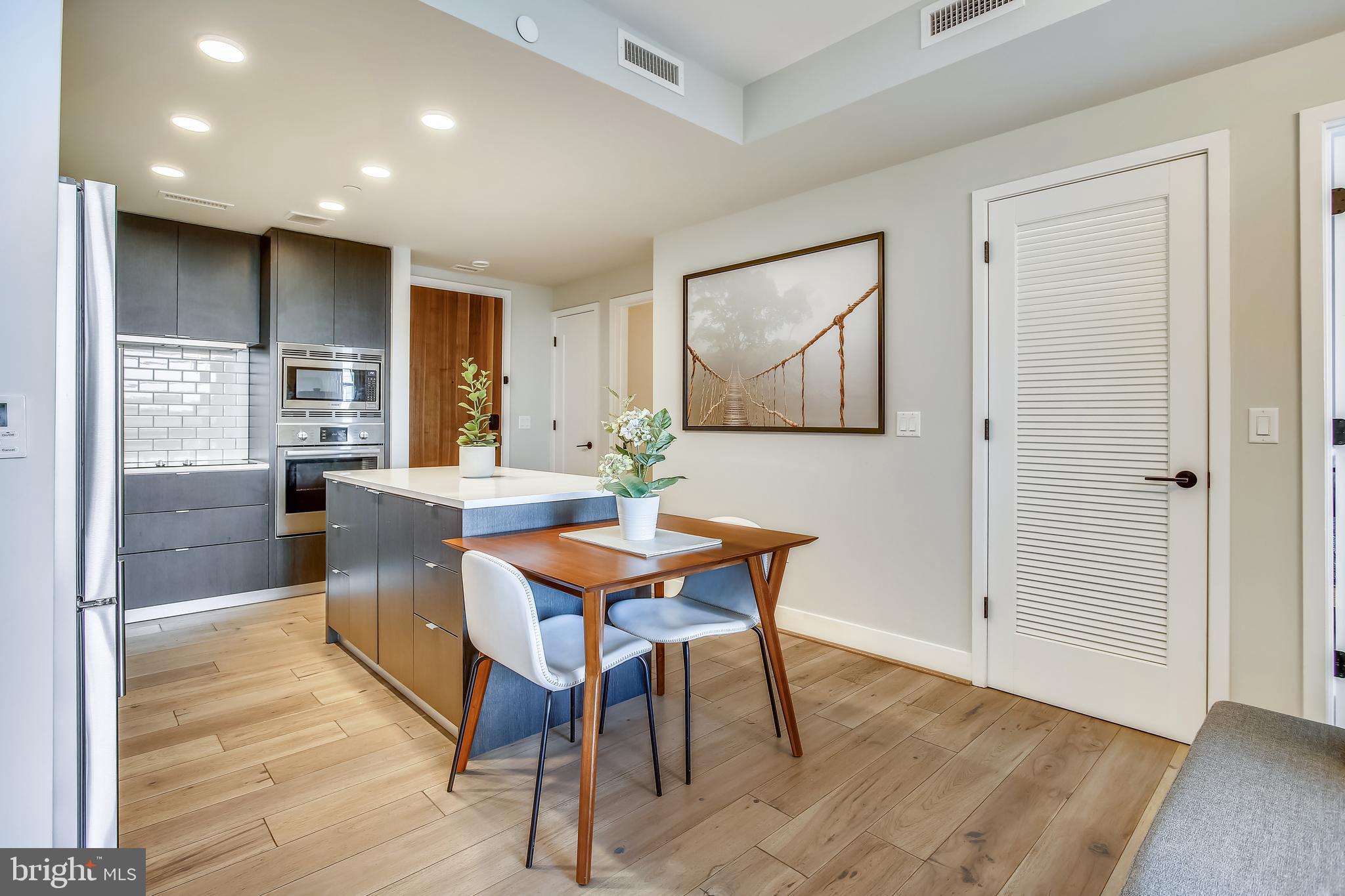 1300 4th Street Southeast, Unit 408 Washington, DC 20003 - Photo 15 of 57 Eat in Kitchen