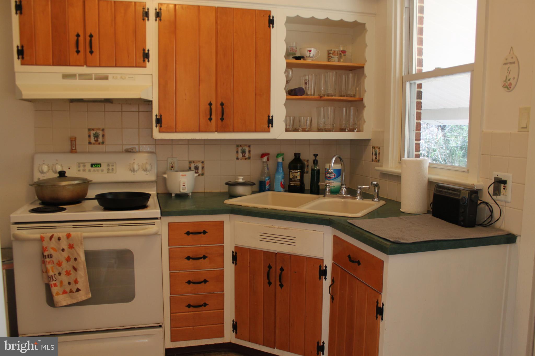 4793 Tipton Road Harrisburg, PA 17111 - Photo 10 of 16 Gallery Image 10