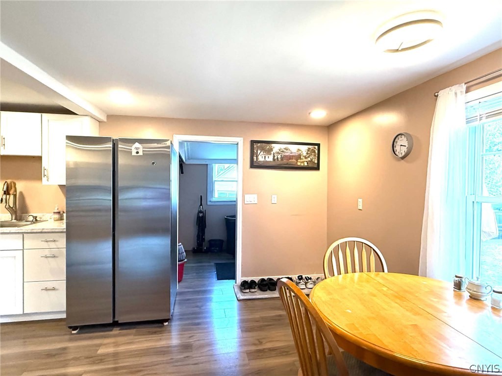 628 Fitch Street Oneida, NY 13421 - Photo 7 of 25 Kitchen and entryway view from livingroom