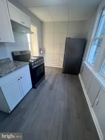 $1,300 | 674-684 # 2 Stuyvesant, Trenton, NJ 08618
