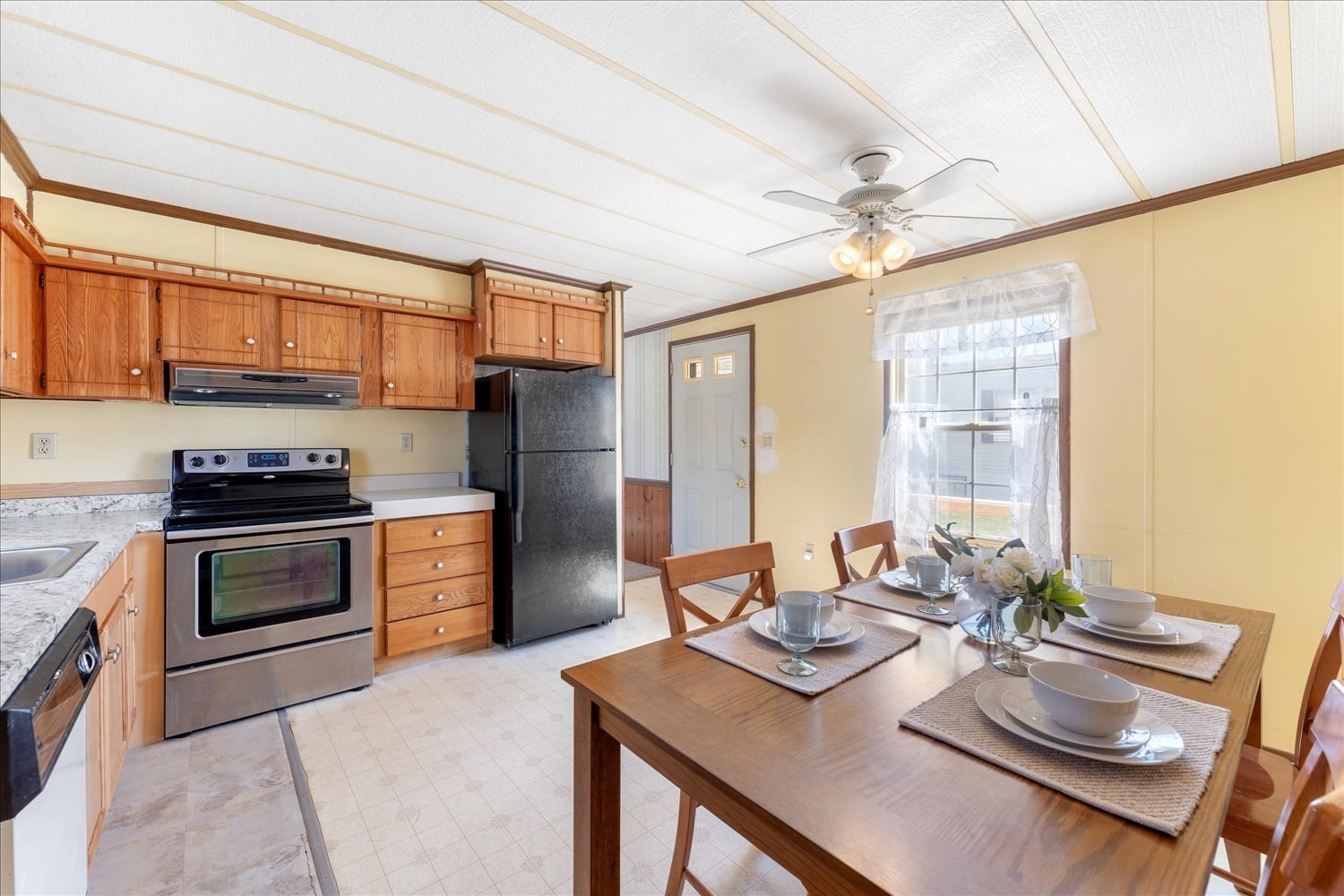 10 Wampanoag Road Taunton, MA 02780 - Photo 12 of 21 Gallery Image 12