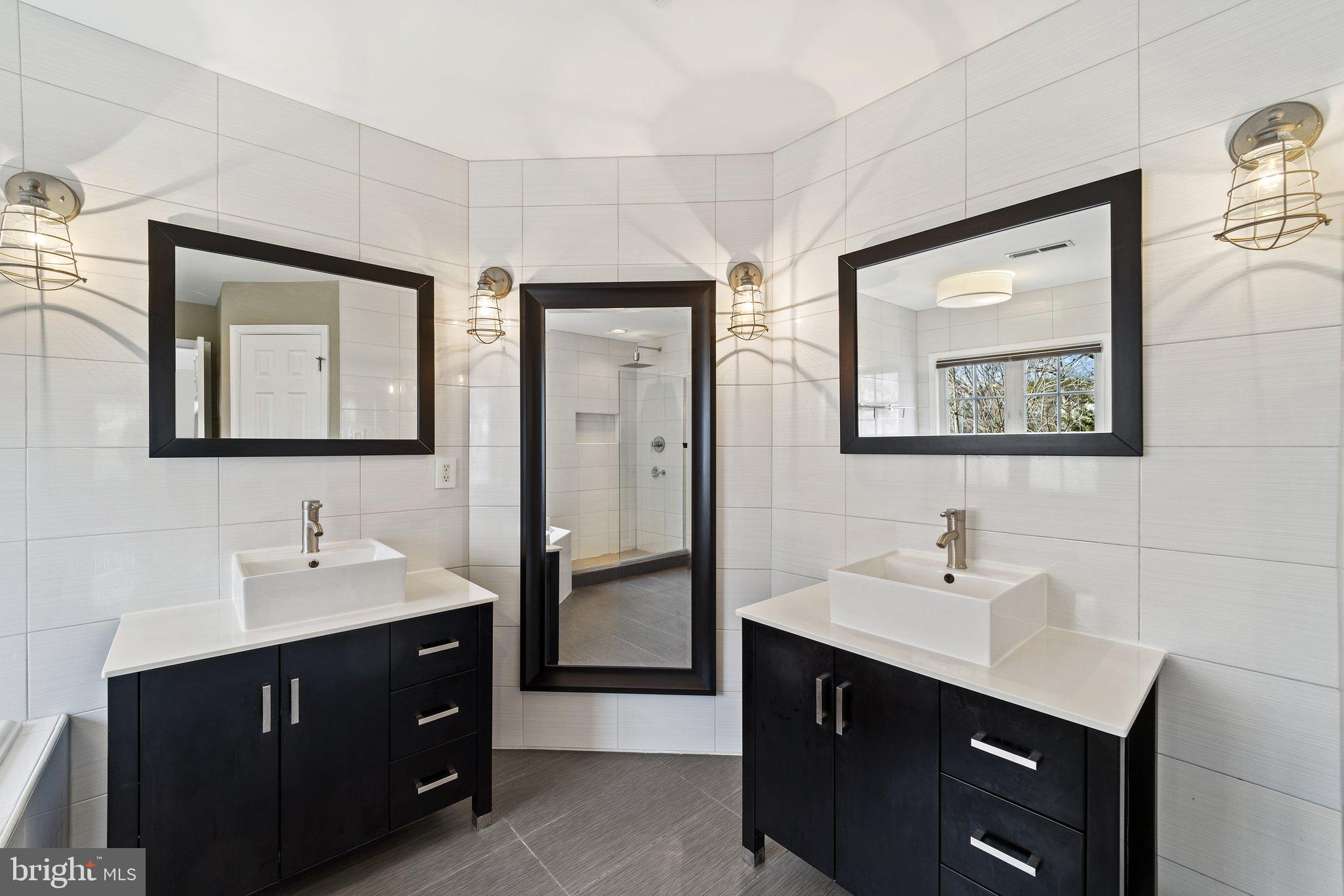 45788 Sterling Bridge Place Sterling, VA 20164 - Photo 32 of 77