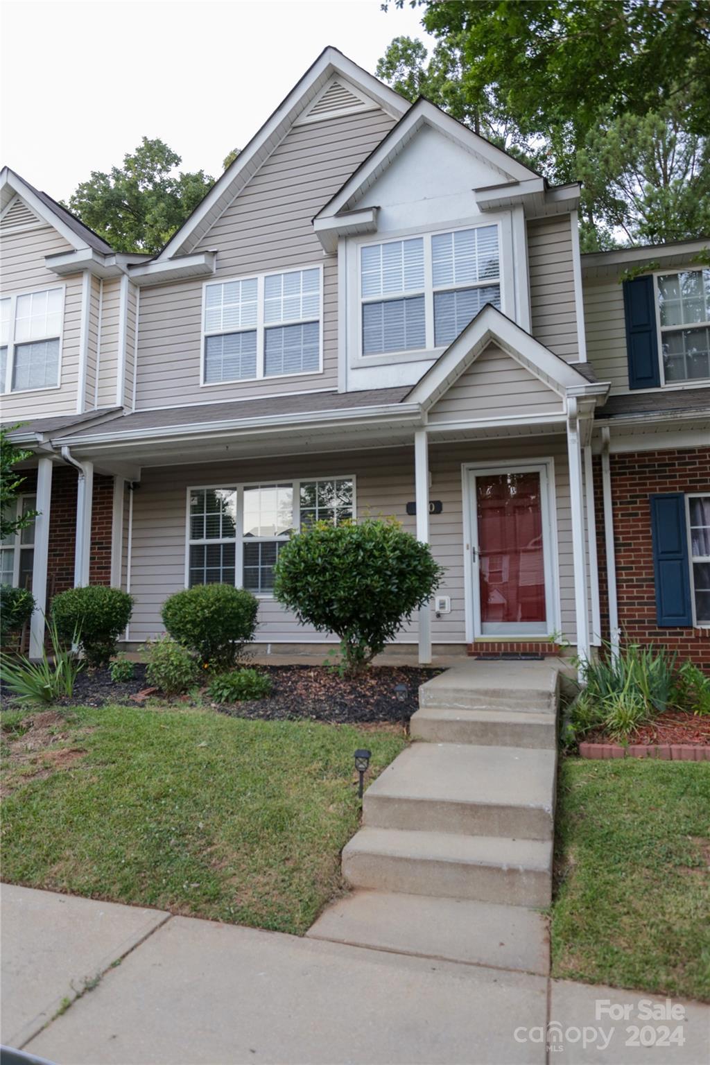 130 Rhett Court Fort Mill, SC 29715 - Photo 1 of 20 Gallery Image 1