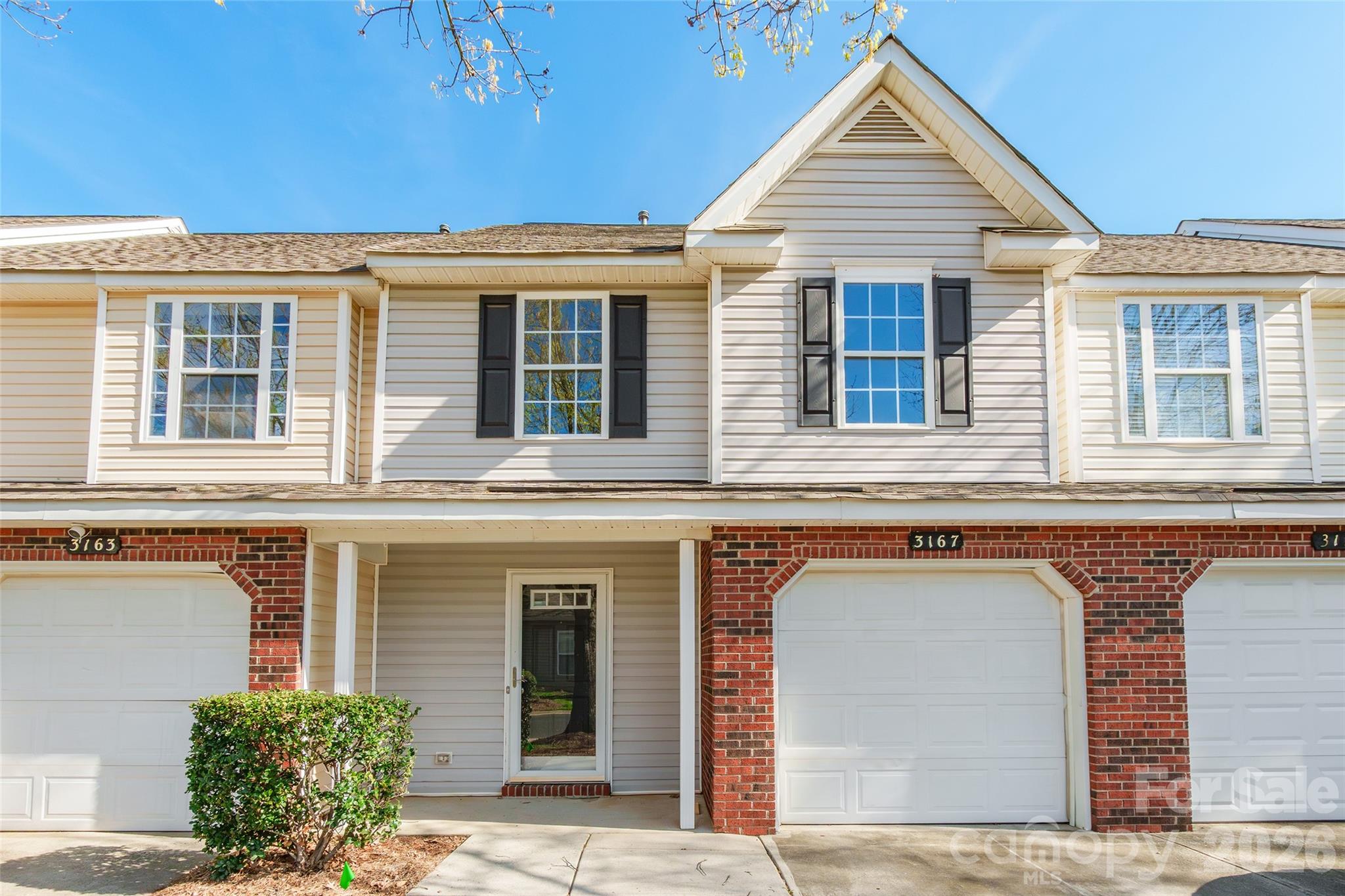 3167 Caldwell Ridge Parkway Charlotte, NC 28213 - Photo 2 of 36 front view of a house