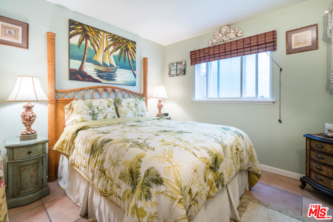 6967 Trolleyway South Playa del Rey, CA 90293 - Photo 11 of 35 Gallery Image 11