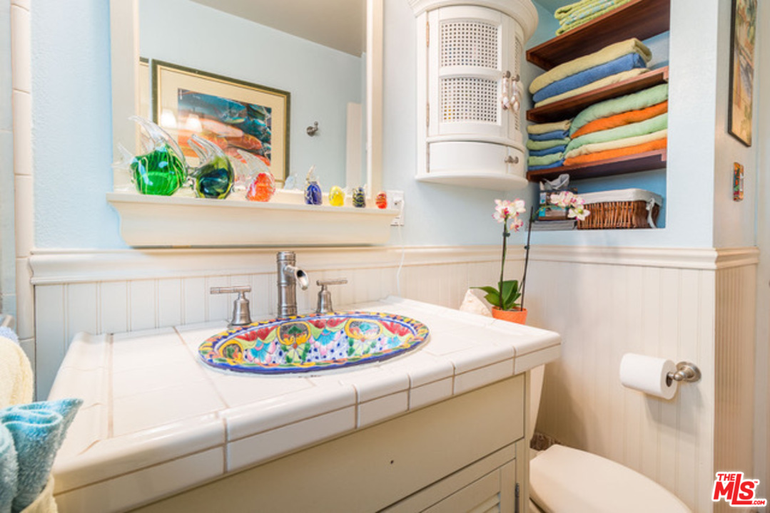 6967 Trolleyway South Playa del Rey, CA 90293 - Photo 13 of 35 Gallery Image 13