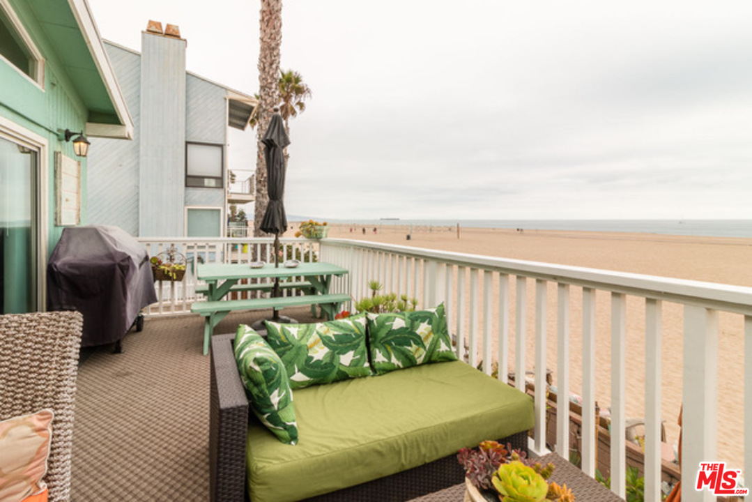 6967 Trolleyway South Playa del Rey, CA 90293 - Photo 20 of 35 Gallery Image 20