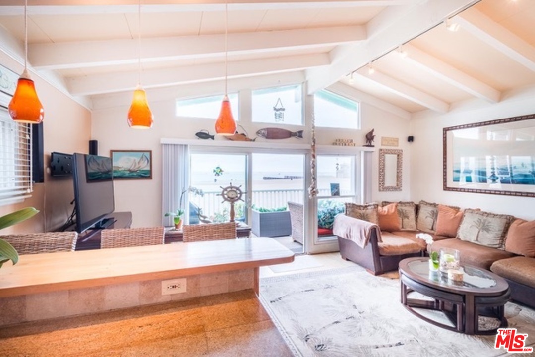 6967 Trolleyway South Playa del Rey, CA 90293 - Photo 25 of 35 Gallery Image 25