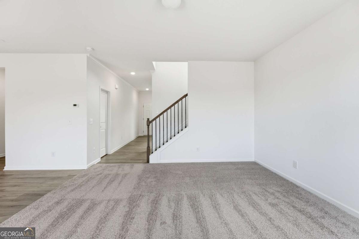 4219 Ravendale Street Flowery Branch, GA 30542 - Photo 7 of 35 Gallery Image 7