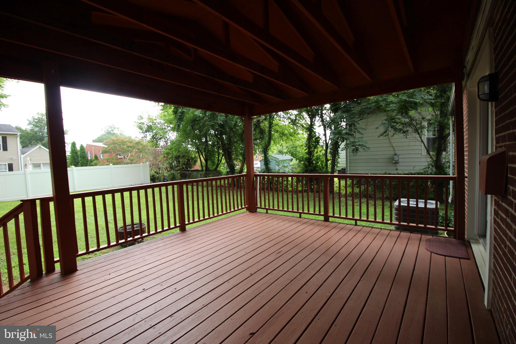 209 Champlain Avenue Wilmington, DE 19804 - Photo 22 of 26 a view of a wooden deck
