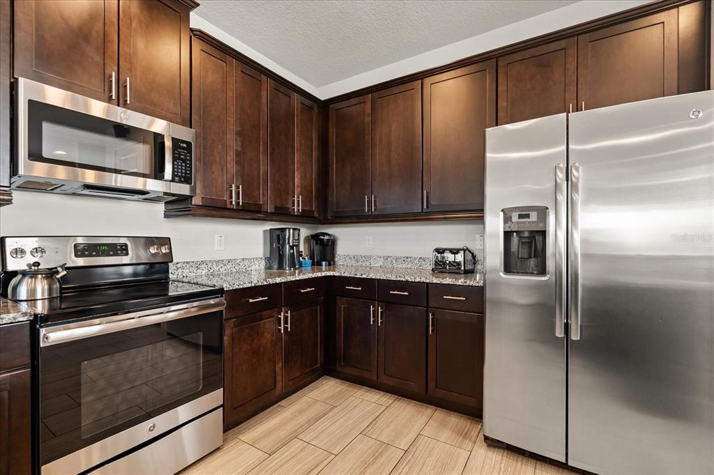 1113 Castle Pines Court Reunion, FL 34747 - Photo 4 of 68