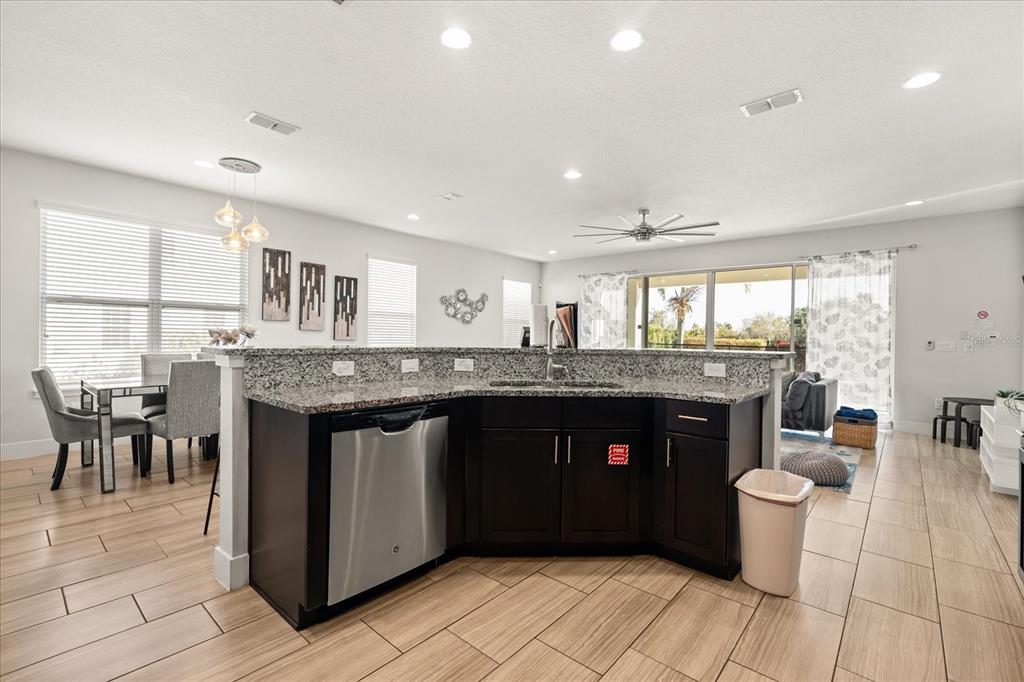 1113 Castle Pines Court Reunion, FL 34747 - Photo 6 of 68