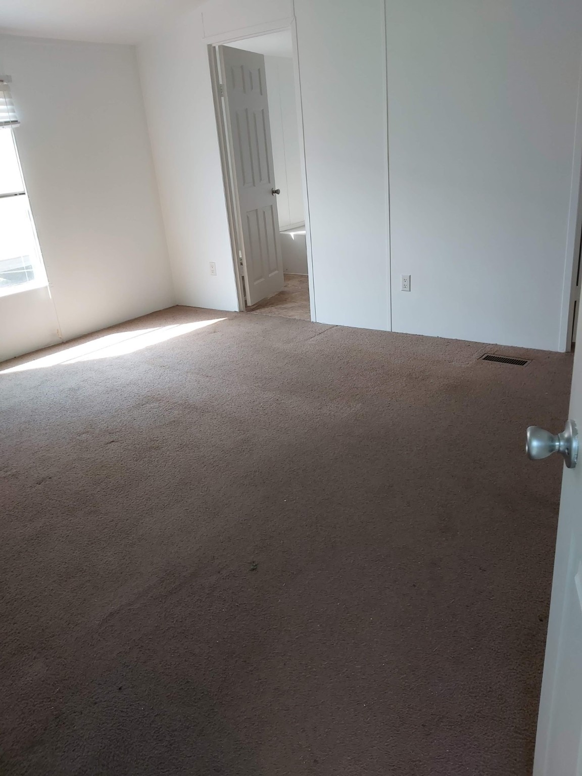 5807 Fletcher Street Crosby, TX 77532 - Photo 26 of 38 a view of room and hallway