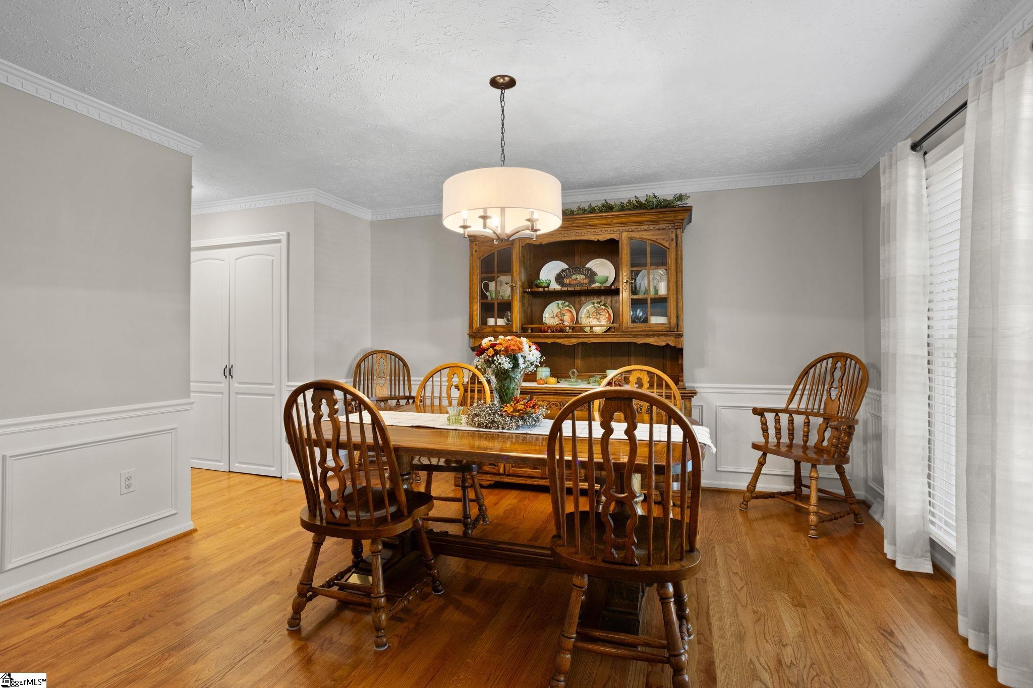 805 East Silverleaf Street Greer, SC 29650 - Photo 8 of 39