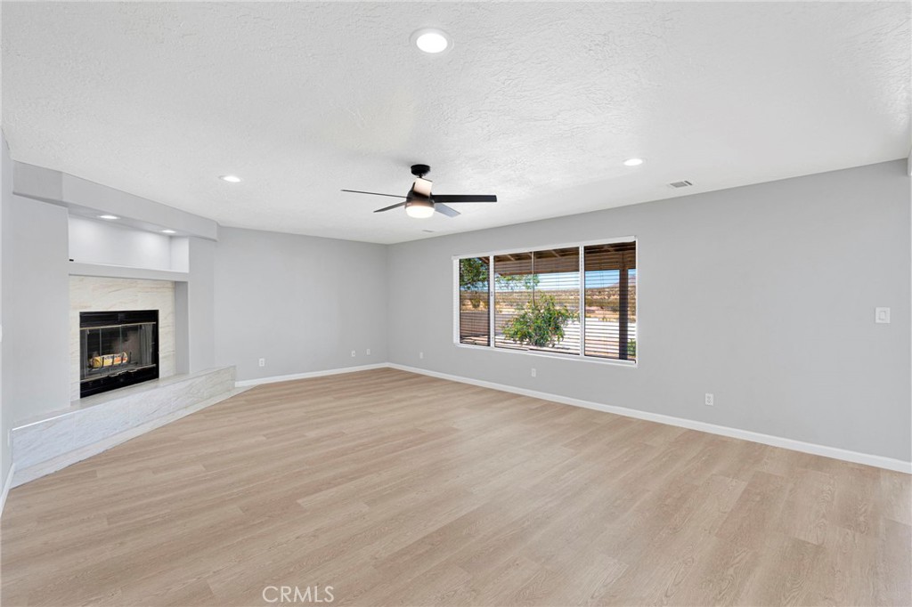 16731 Iwa Road Apple Valley, CA 92307 - Photo 28 of 70