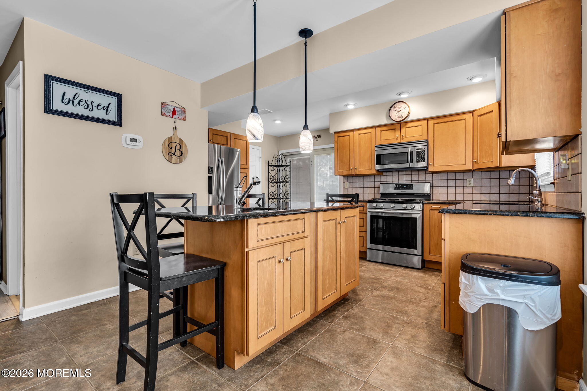 41 Concord Circle Howell, NJ 07731 - Photo 2 of 37 19-web-or-mls-DSC07431