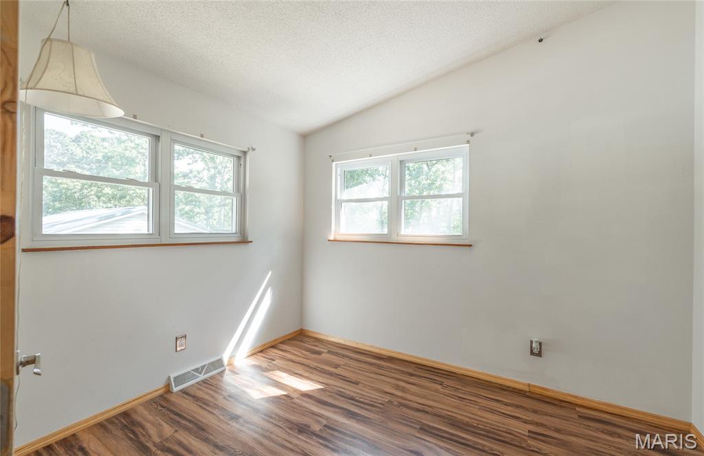 777 Squaw Road Cuba, MO 65453 - Photo 16 of 35 Gallery Image 16