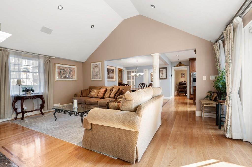 50 Avon Road Wellesley, MA 02482 - Photo 5 of 22