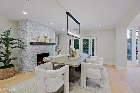 $1,850,000 | 18 West Kaler Drive, Phoenix, AZ 85021