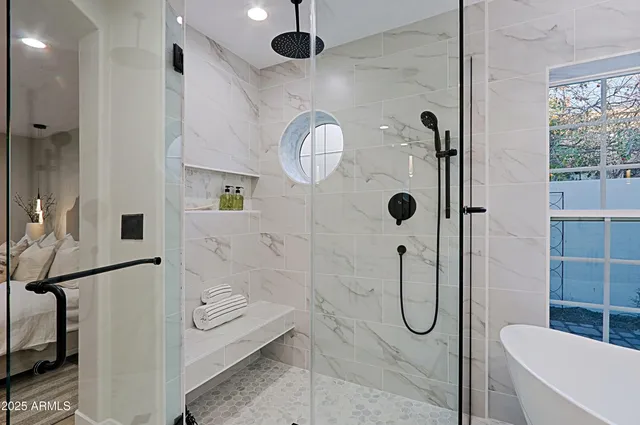 $1,795,000 | 18 West Kaler Drive, Phoenix, AZ 85021