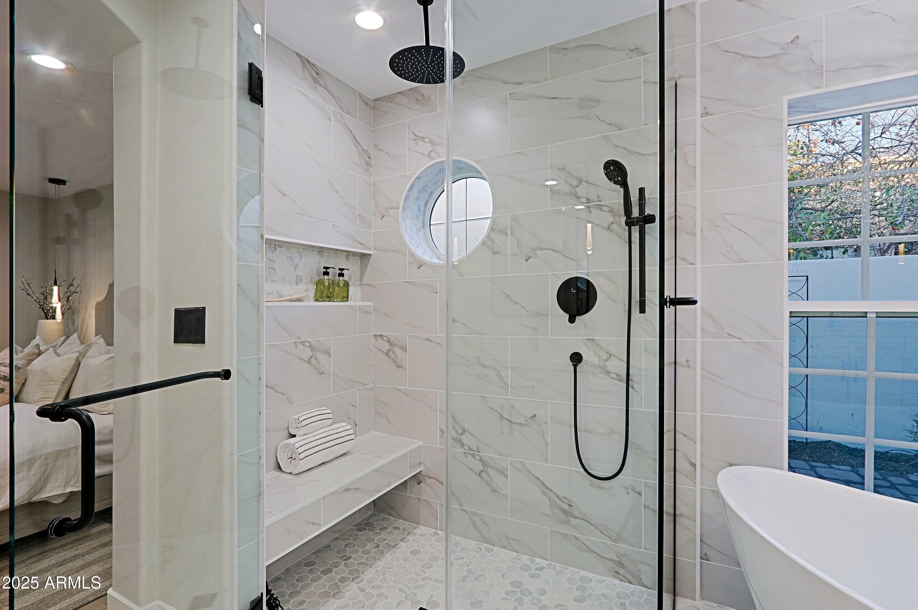 18 West Kaler Drive Phoenix, AZ 85021 - Photo 31 of 77 Walk in shower