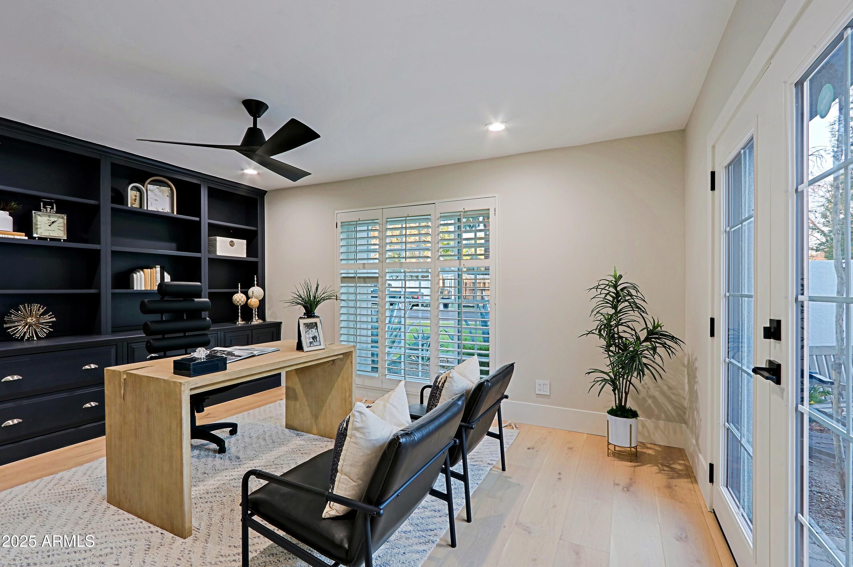 18 West Kaler Drive Phoenix, AZ 85021 - Photo 53 of 77 Den/office