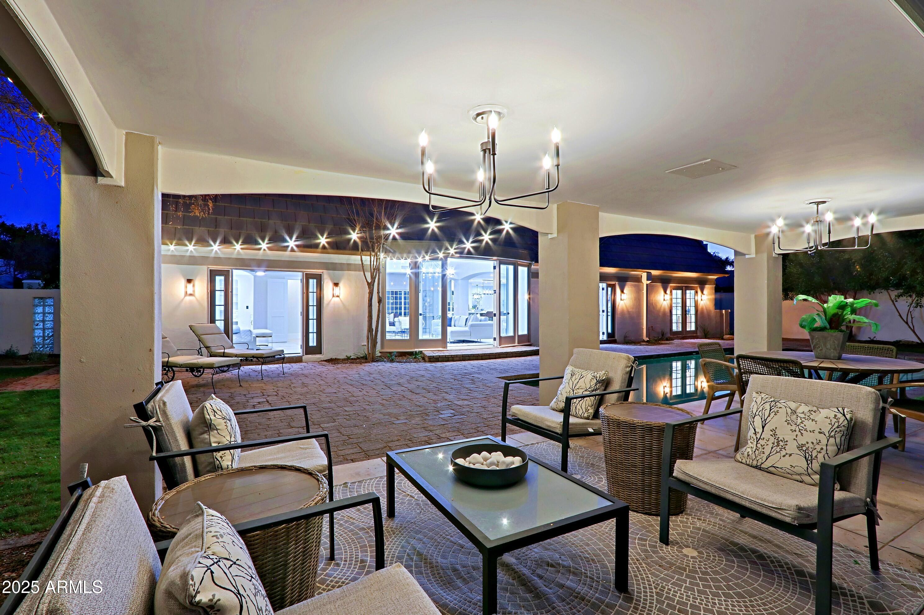 18 West Kaler Drive Phoenix, AZ 85021 - Photo 59 of 77 Pergola