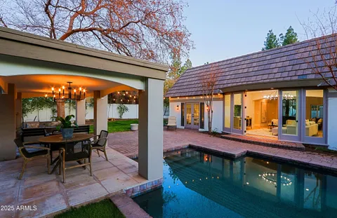 $1,850,000 | 18 West Kaler Drive, Phoenix, AZ 85021