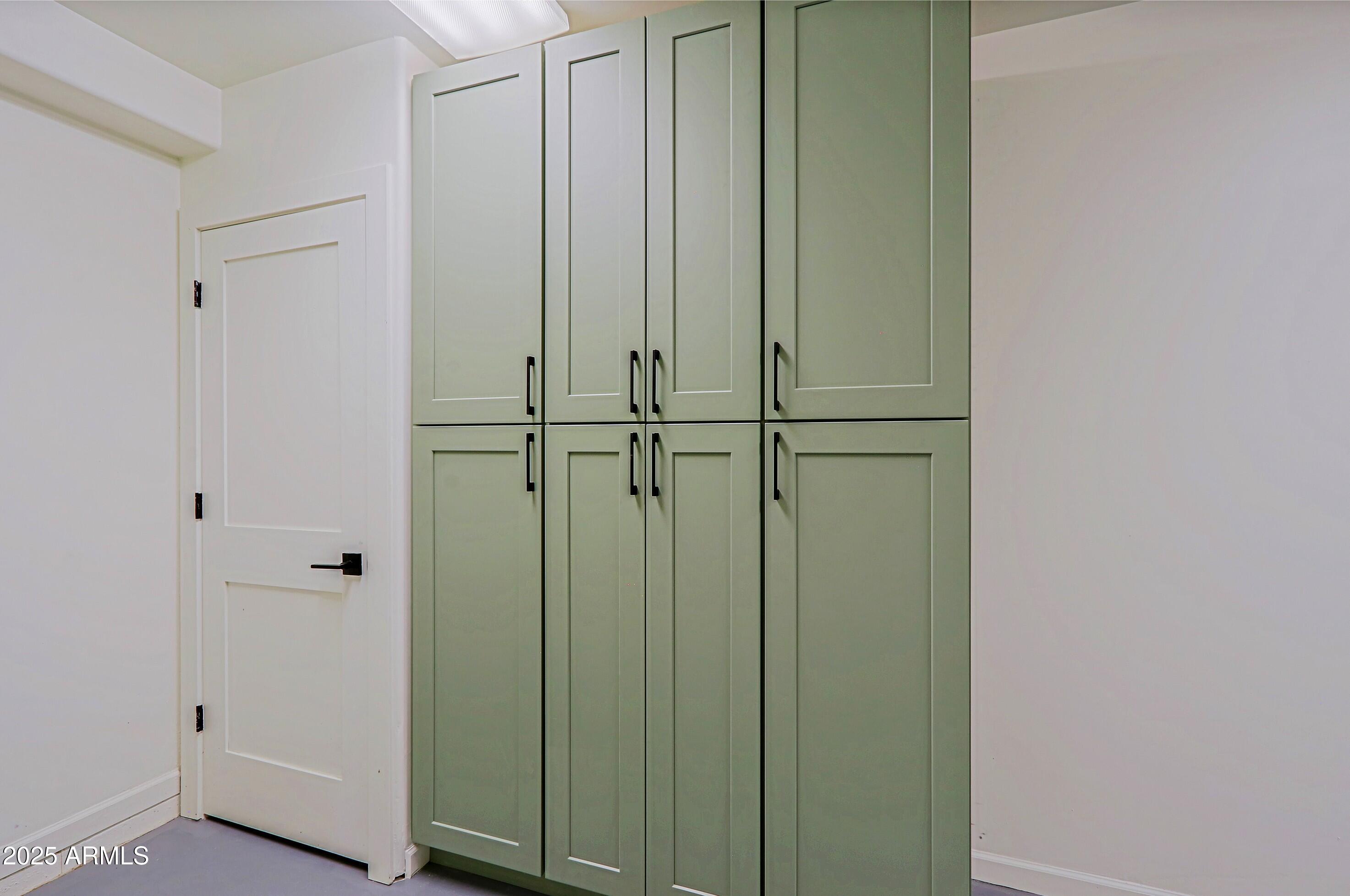 18 West Kaler Drive Phoenix, AZ 85021 - Photo 71 of 77 Storage