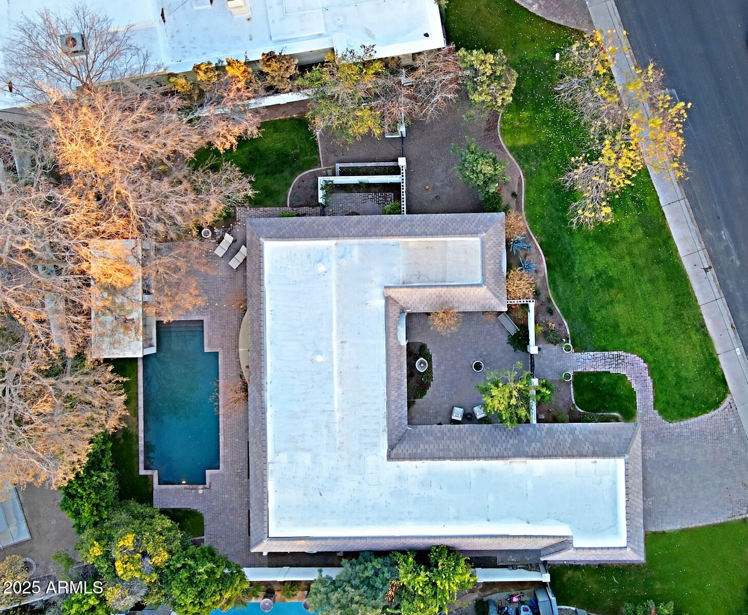 18 West Kaler Drive Phoenix, AZ 85021 - Photo 76 of 77 Aerial view