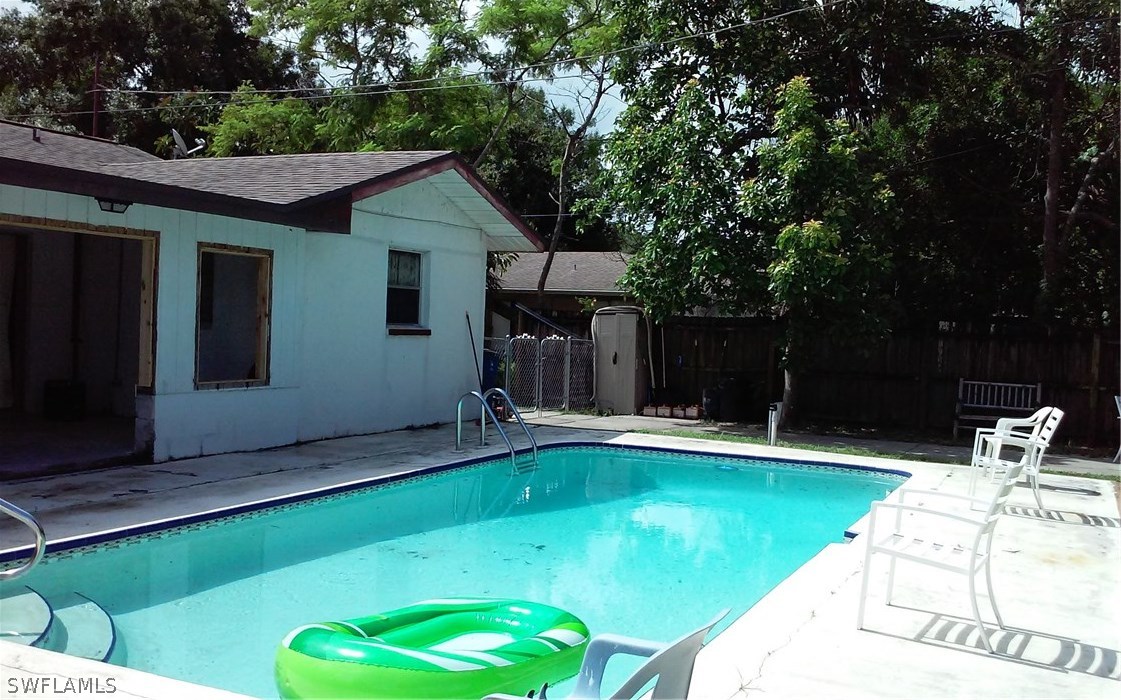 2307 Hibiscus Road Fort Myers, FL 33905 - Photo 21 of 25 Gallery Image 21