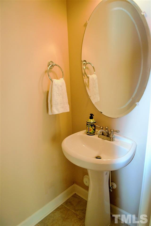1542 Flowering Peach Trail Raleigh, NC 27610 - Photo 19 of 27 Gallery Image 19