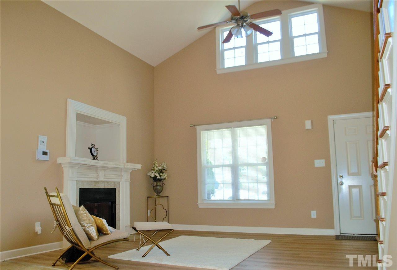 1542 Flowering Peach Trail Raleigh, NC 27610 - Photo 5 of 27 Gallery Image 5