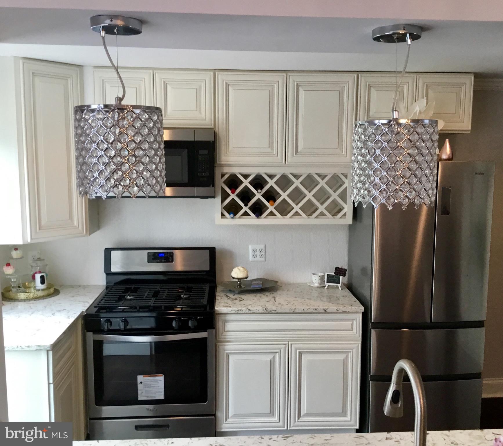 1017 Reverdy Road Baltimore, MD 21212 - Photo 6 of 45