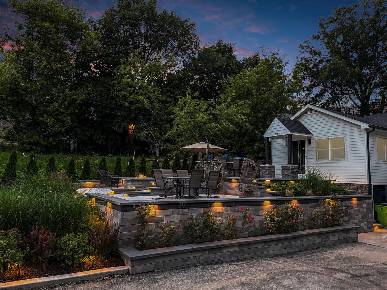 78 Congress Street Williams Bay, WI 53191 - Photo 16 of 45 Outdoor accent lighting