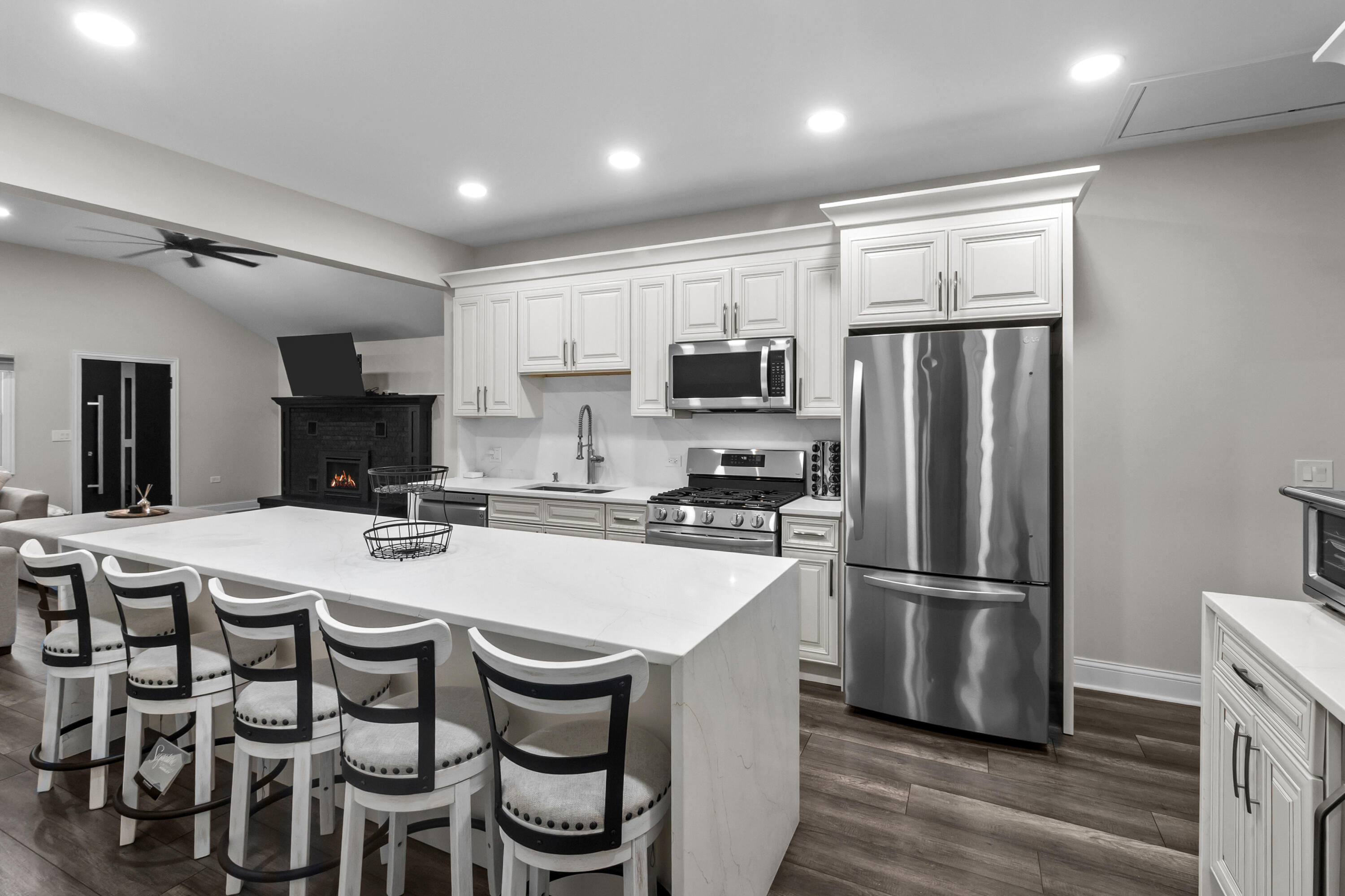 78 Congress Street Williams Bay, WI 53191 - Photo 25 of 45 Kitchen
