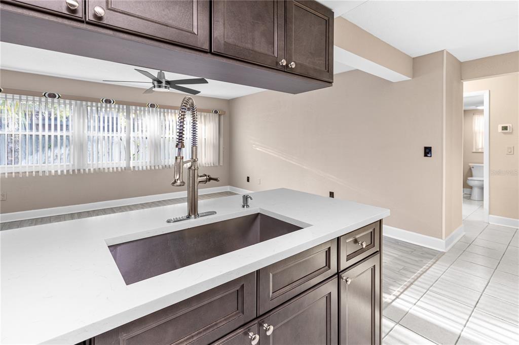 1929 Valencia Way Clearwater, FL 33764 - Photo 12 of 56